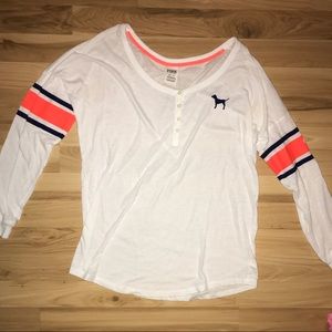 VS Pink Long Sleeved Tee 💗